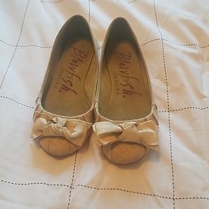 Oatmeal colored flats